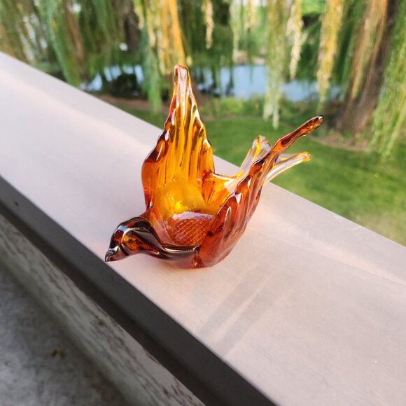 Amber Glass Bird in Flight Votive Holder 8 in wide 4 in high Tea Light Holder - Picture 4 of 9